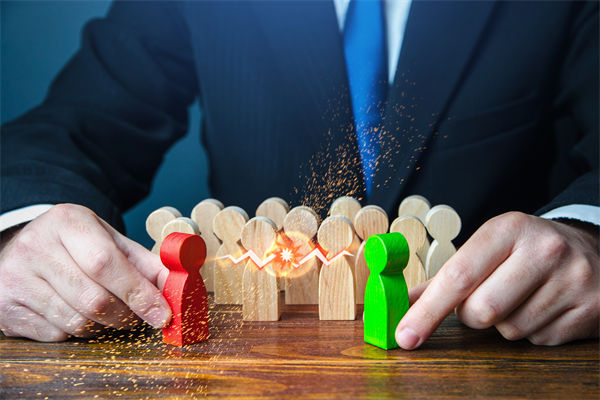 各部門搶預(yù)算藏私心，內(nèi)耗大于效益，如何整頓呢？