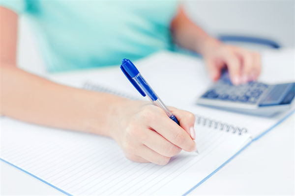 多地上調(diào)最低工資標(biāo)準(zhǔn)，企業(yè)管理咨詢(xún)對(duì)此怎么看？