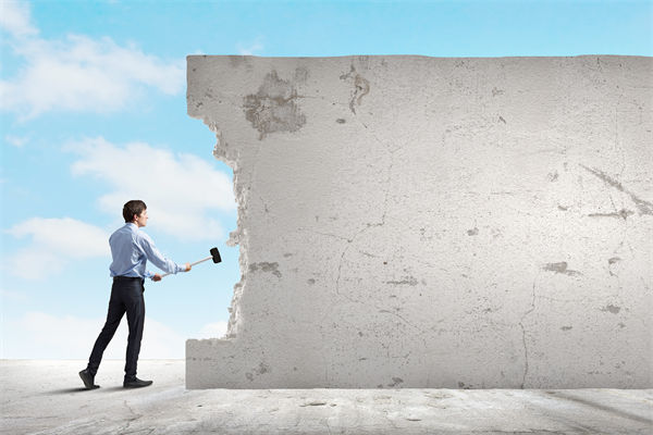 部門壁壘固化協(xié)作失靈，戰(zhàn)略推進(jìn)處處受阻怎么解？